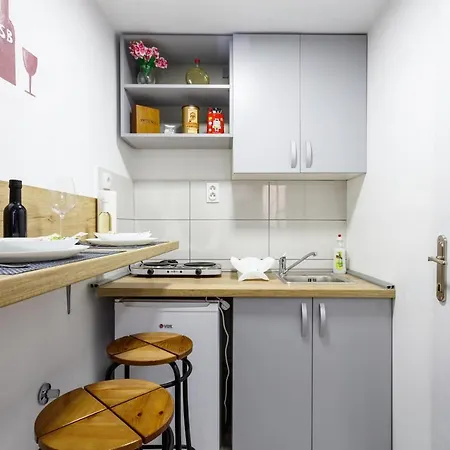 Sb Centar Apartmani Nis Exterior photo